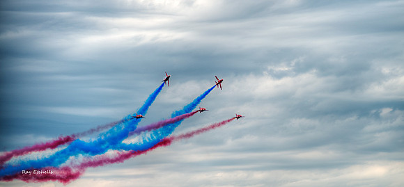 Red Arrows in flight